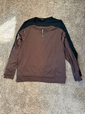 2 Pack Women’s Long Sleeve Tee